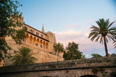 Similar image 9939777