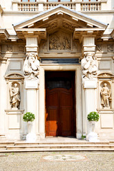 Similar image 10438719