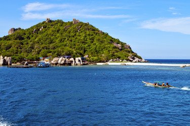 Similar image 10438724