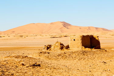 Similar image 10438753