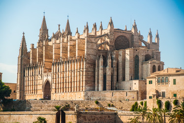 Similar image 10441940