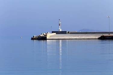 Similar image 10445758