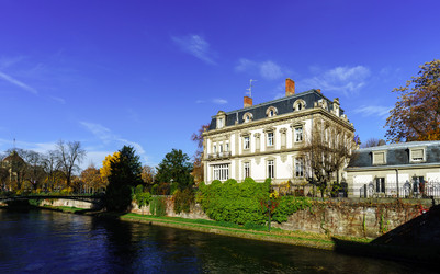 Similar image 10452659