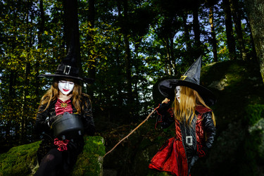 Similar image 10453282