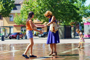 Similar image 10453983