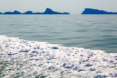 Similar image 10454538