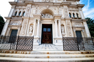 Similar image 10454808