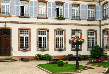 Similar image 10454879