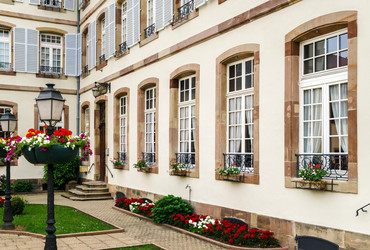 Similar image 10454880