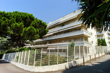 Similar image 10454913