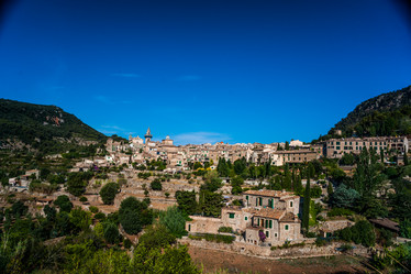 Similar image 10458240