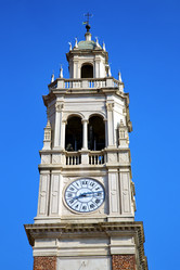 Similar image 10460319