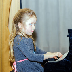 Similar image 10463013