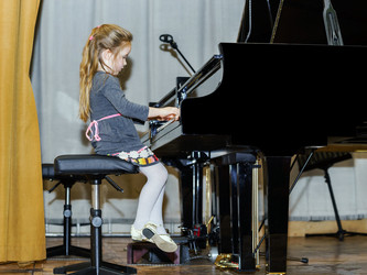 Similar image 10463015