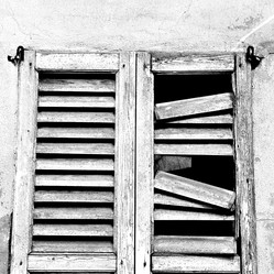 Similar image 10463424