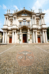 Similar image 10463428