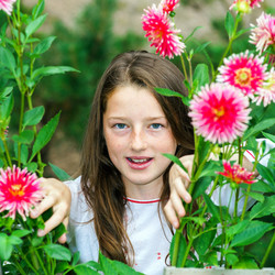 Similar image 10464287