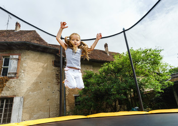 Similar image 10464351