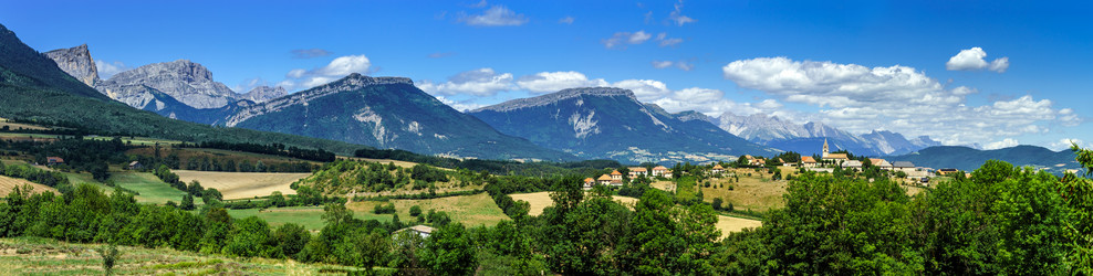 Similar image 10464452