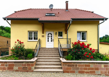 Similar image 10464551