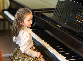 Similar image 10464613