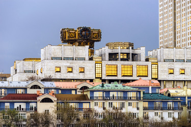 Similar image 10464648