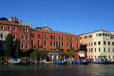 Similar image 10466013