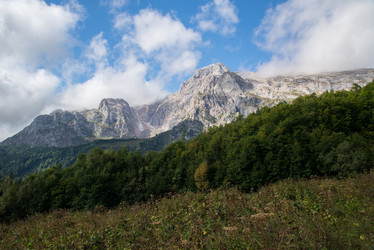 Similar image 10468354