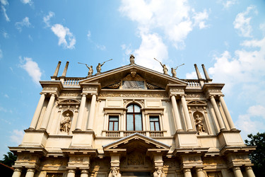 Similar image 10477861