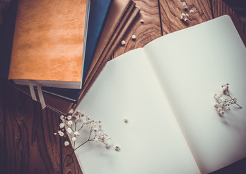 Similar image 10483100