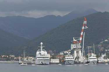 Similar image 10518615