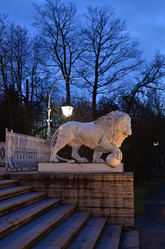 Similar image 10529375