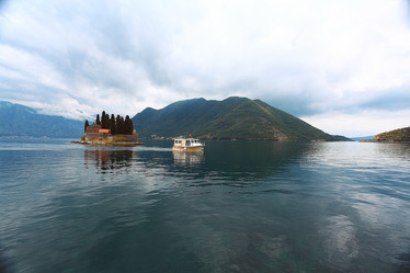 Similar image 10529650