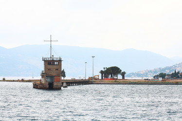 Similar image 10529735