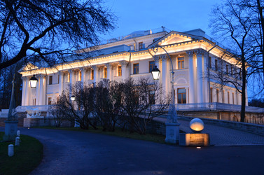 Similar image 10530510