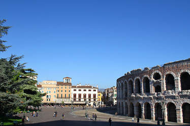 Similar image 10569478