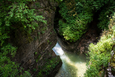 Similar image 10570436