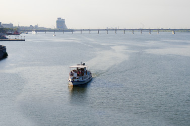 Similar image 10744316