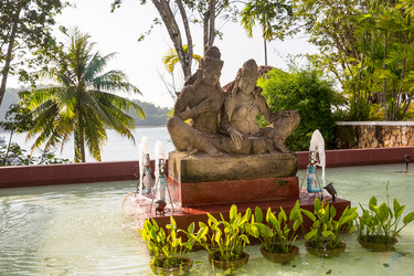 Similar image 10763000