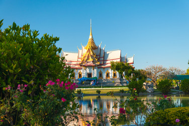 Similar image 10843378