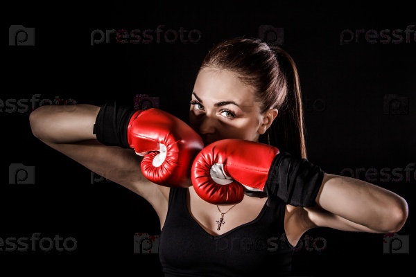 Девушка боксерских перчатках Изображения – скачать бесплатно на Freepik