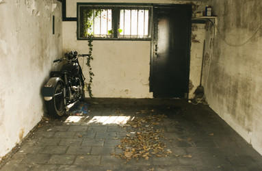 Similar image 10861036