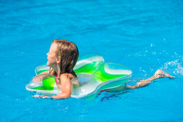 Similar image 10862943