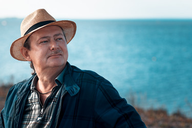 Similar image 10861410