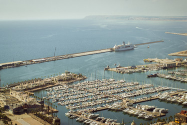 Similar image 10887150