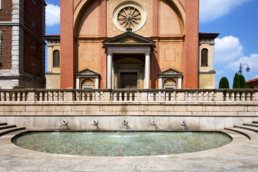 Similar image 10882944