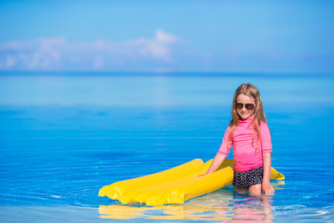 Similar image 10867281