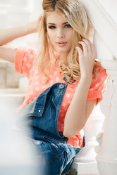 Similar image 10881605