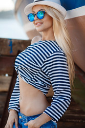 Similar image 10881296