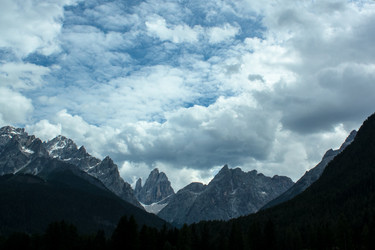 Similar image 10876055